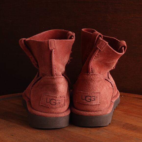 UGG Boots Womens SZ 6 Red Unlined Classic Mini Suede Pull On Casual Comfort Flat - Picture 7 of 14